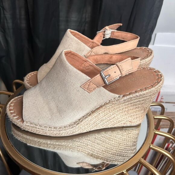 TOMS Monica Wedge Heel Sandals - Picture 3 of 5